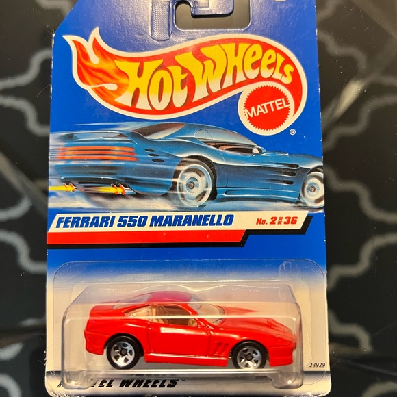 Hotwheels Ferrari - Picture 10 of 12